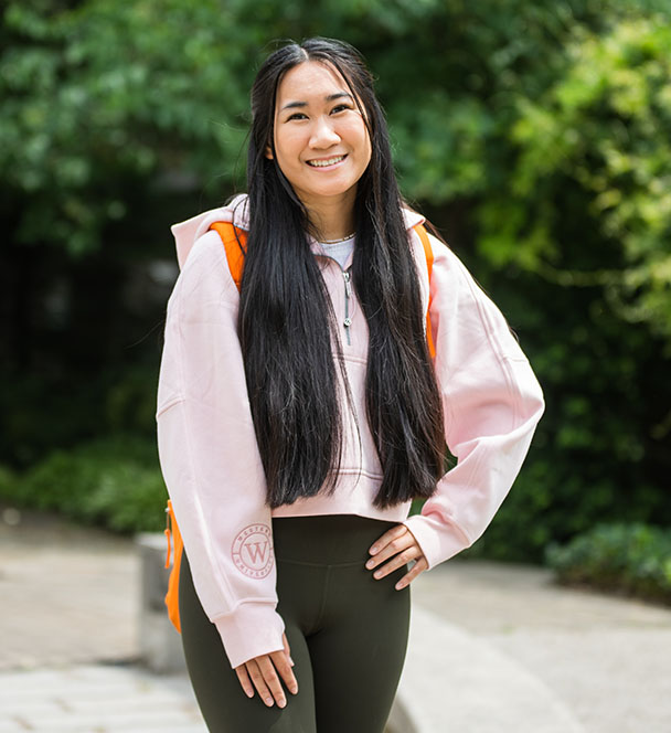 Woman wearing western branded lululemon clothing