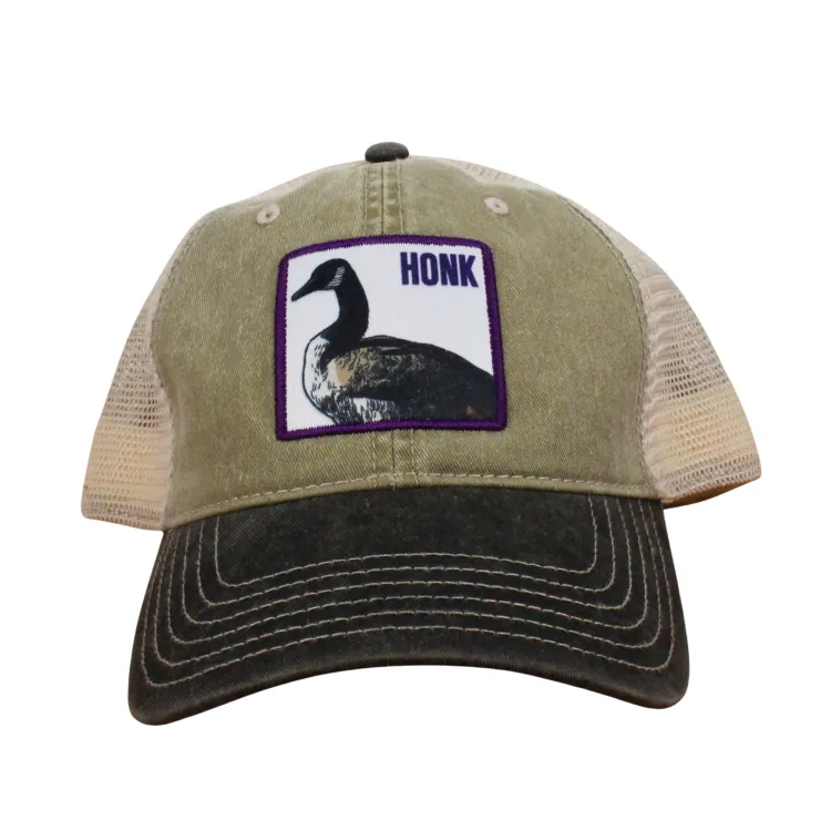 Farm cap with goose graphic and the word "honk" on the patch. One size.